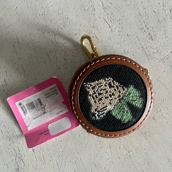 Kate Spade Lucy Leopard Needlepoint Coin Purse Airpod Case  Key Chain - Picture 2 of 4